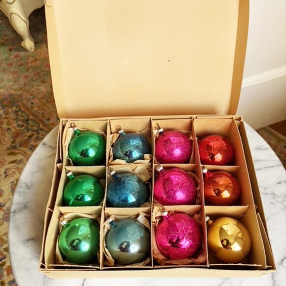 Vintage Box of 12 Christmas Glass Ball Ornaments Austria Rainbow Pink Green Blue - Picture 3 of 10